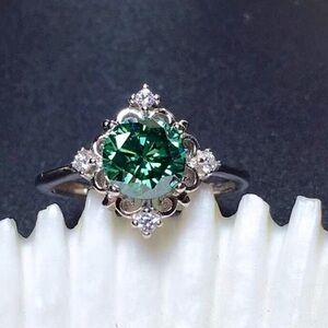 Elegant Green and Silver Ring